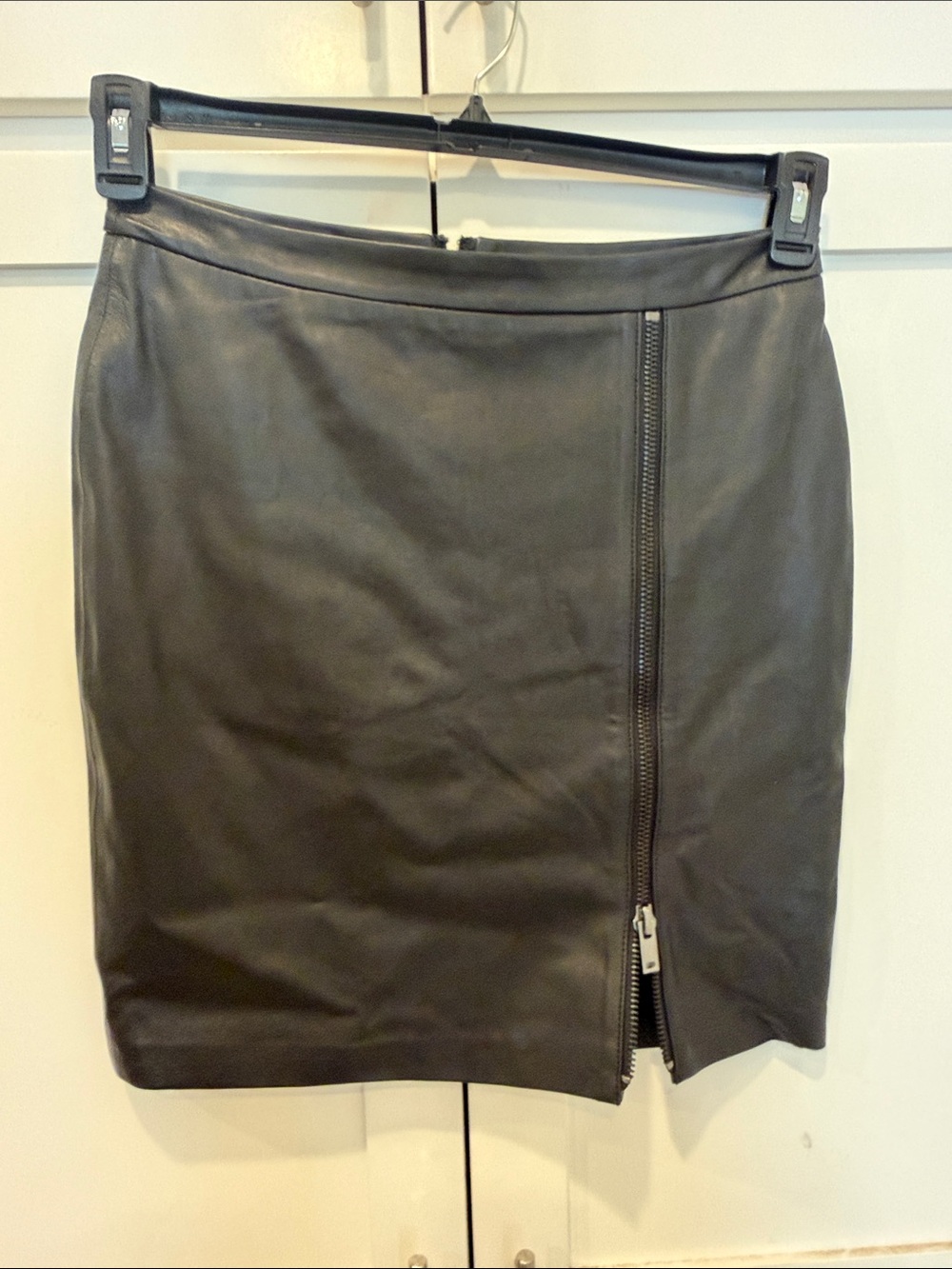 Boston Proper Black Leather Zip-Front Women's Skirt
